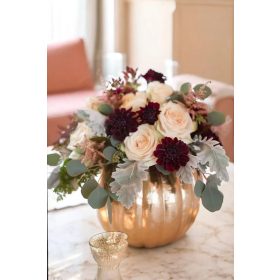 Arany Tök Őszi Virágokkal Asztaldísz