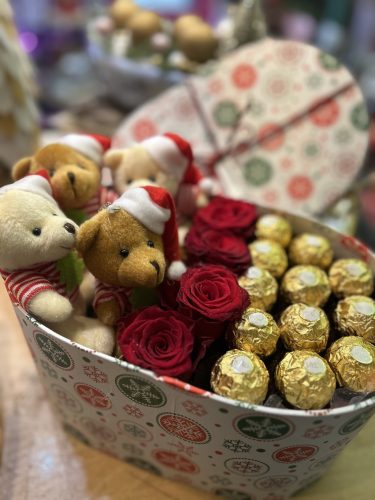 Ünnepi Rózsa & Csoki Ajándékbox Macikkal